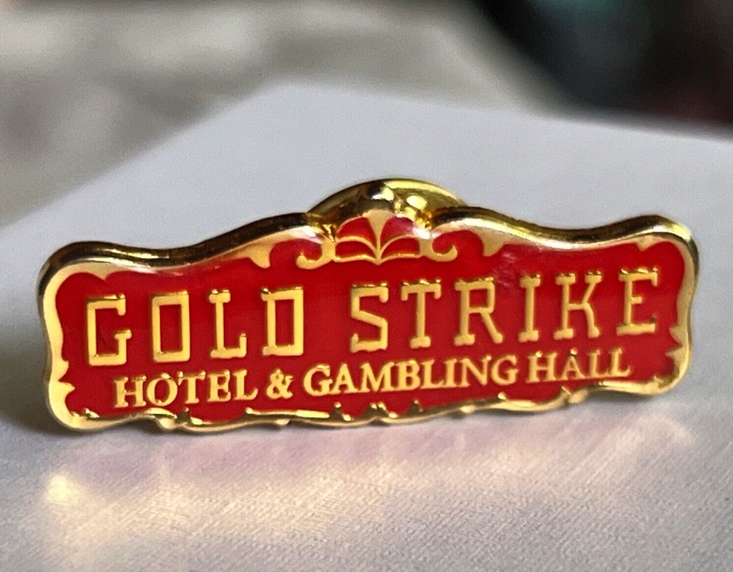 GOLD STRIKE HOTEL & GAMBLING HALL TRAVEL PIN