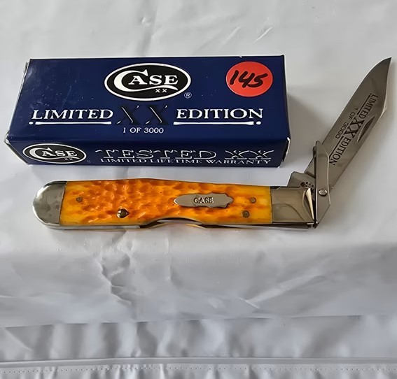 2005 Case XX 17072 Orange Peel Cheetah 6111 1/2L SS Limited 1 of 3000 NIB 2005 Case XX 17072 Orange Peel Cheetah 6111 1/2L SS Limited 1 of 3000 NIB