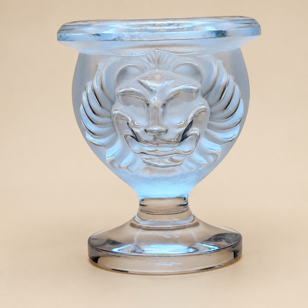 Lalique France Tete de Lion Crystal Candleholder Lion Head w Original Box Lalique France Tete de Lion Crystal Candleholder Lion Head w Original Box