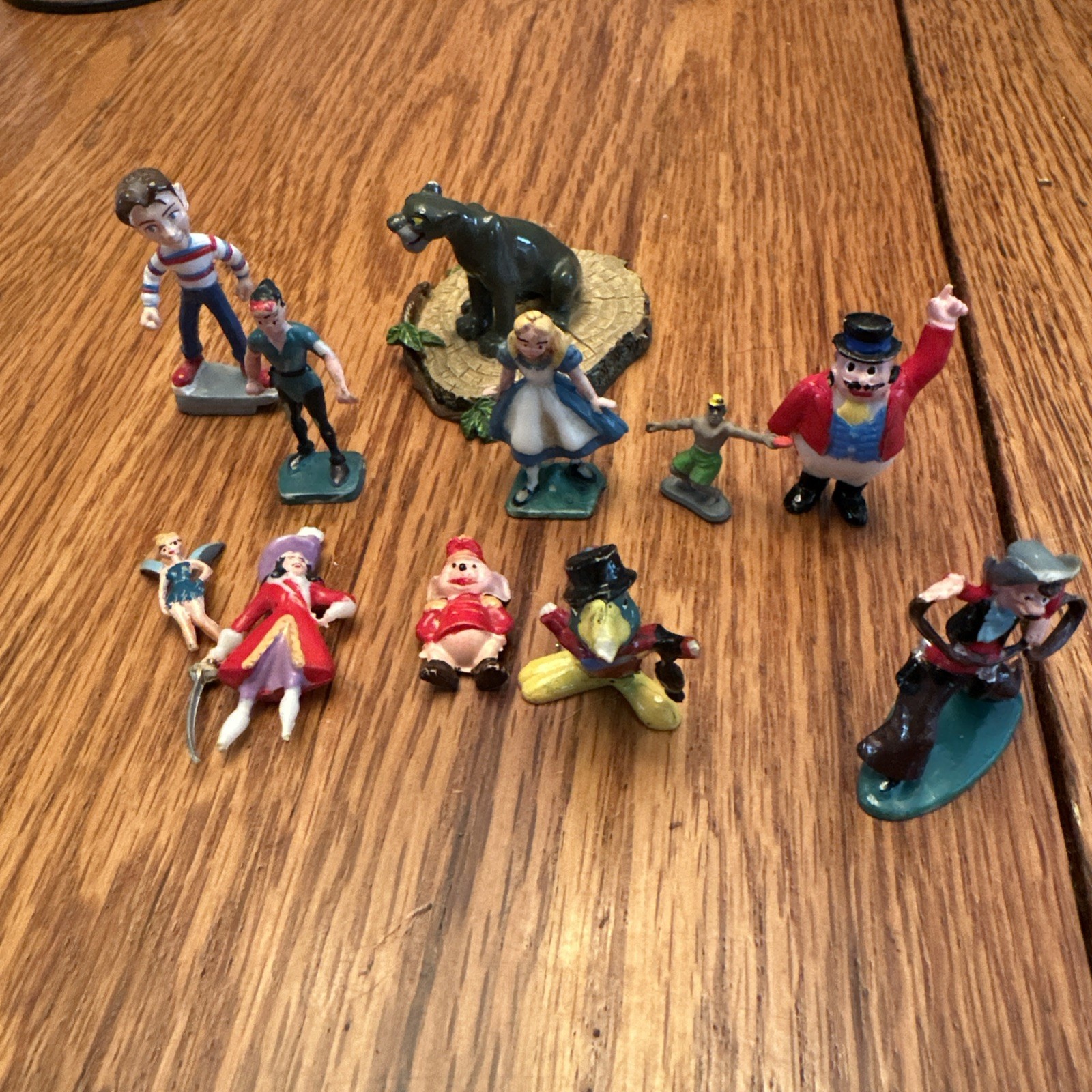 Vintage 60s Louis Marx Disneykins Figure Lot Peter Pan Ringmaster Iron Giant Vintage 60s Louis Marx Disneykins Figure Lot Peter Pan Ringmaster Iron Giant
