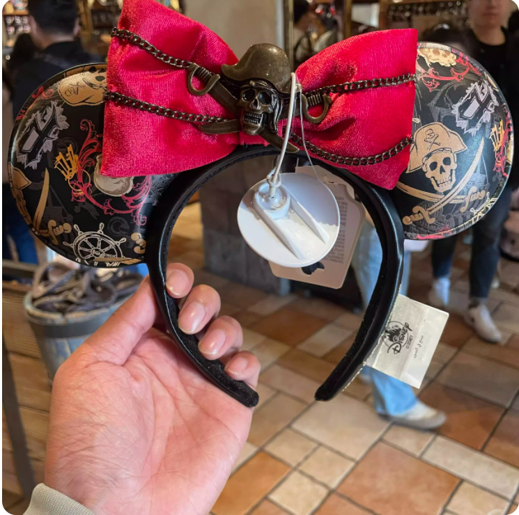 2024 Hot Authentic Disney pirates of the caribbean Red Bow Minnie Ears Headband 2024 Hot Authentic Disney pirates of the caribbean Red Bow Minnie Ears Headband