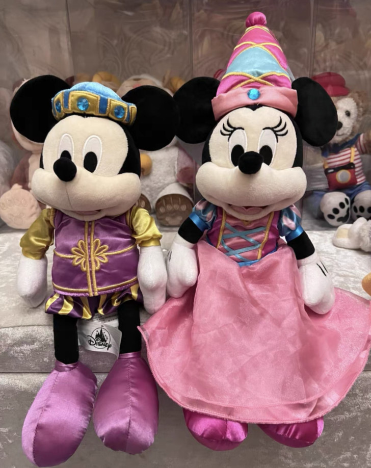 Genuine Shanghai Disney 2nd Anniversary Mickey Minnie Mouse Royal Costume Plush Genuine Shanghai Disney 2nd Anniversary Mickey Minnie Mouse Royal Costume Plush