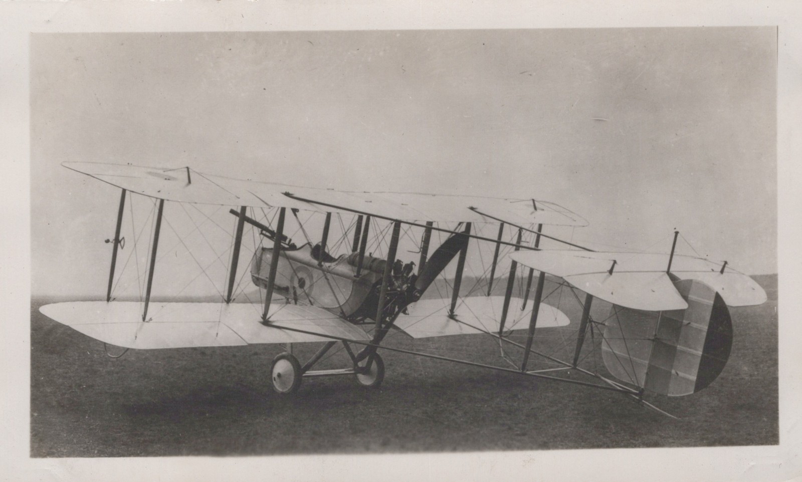 WW1 Vickers FB9 Gunbus airplane British airfield 1916 - c1940s Photo WW1 Vickers FB9 Gunbus airplane British airfield 1916 - c1940s Photo