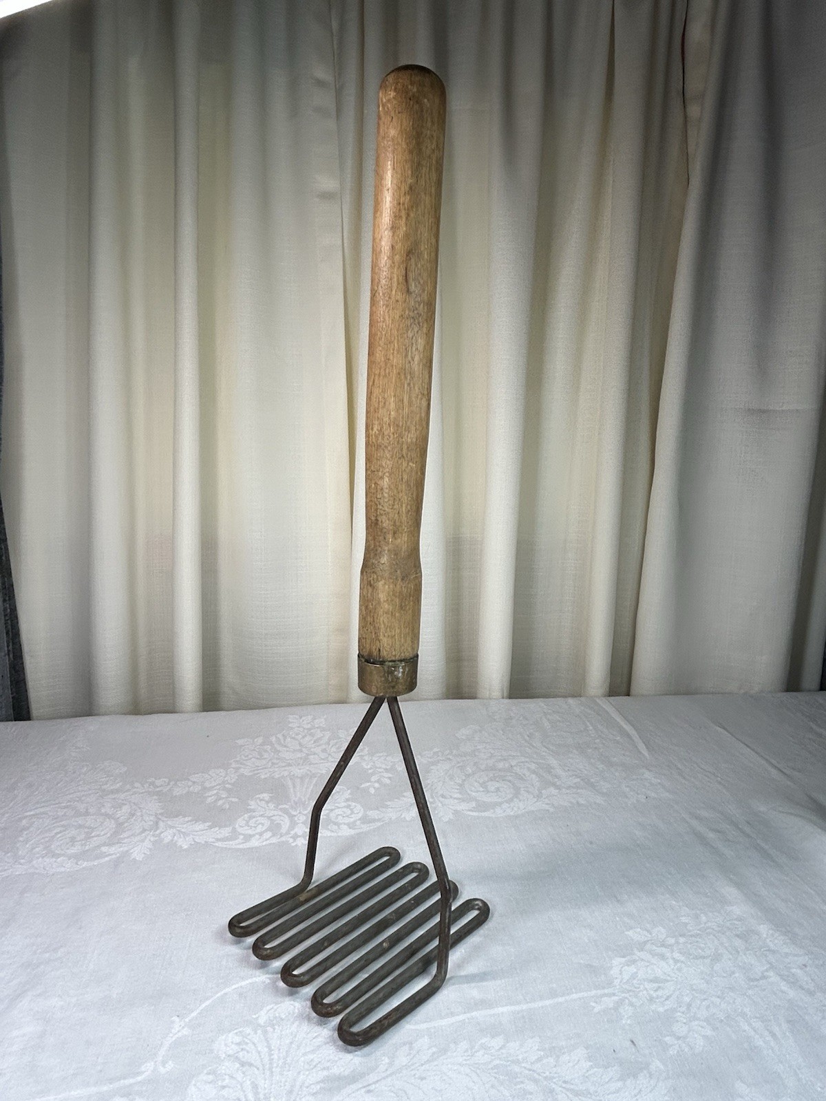 VTG LARGE Wood Handle Potato Masher 18 In Rustic Farmhouse Primitive VTG LARGE Wood Handle Potato Masher 18 In Rustic Farmhouse Primitive