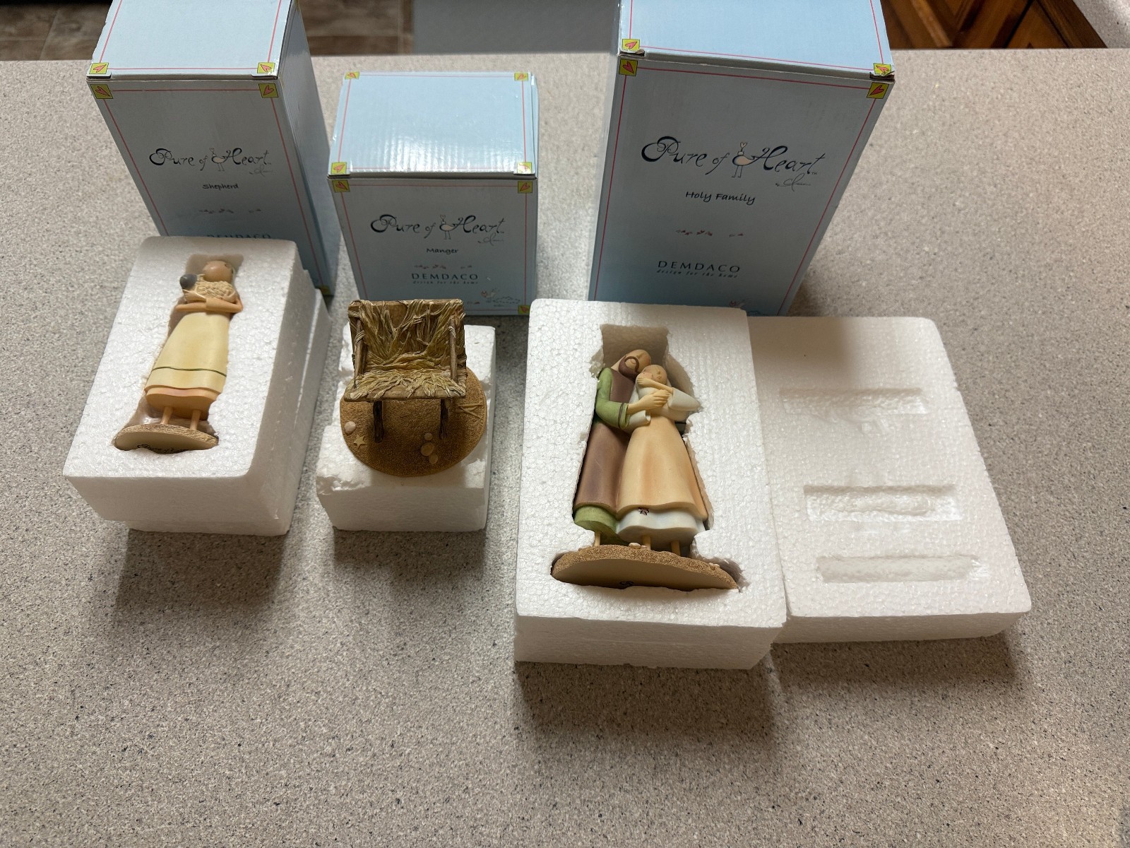 DEMDACO Pure Of Heart HOLY FAMILY + Manger & SHEPHERD NATIVITY FIGURES. COMPLETE DEMDACO Pure Of Heart HOLY FAMILY + Manger & SHEPHERD NATIVITY FIGURES. COMPLETE