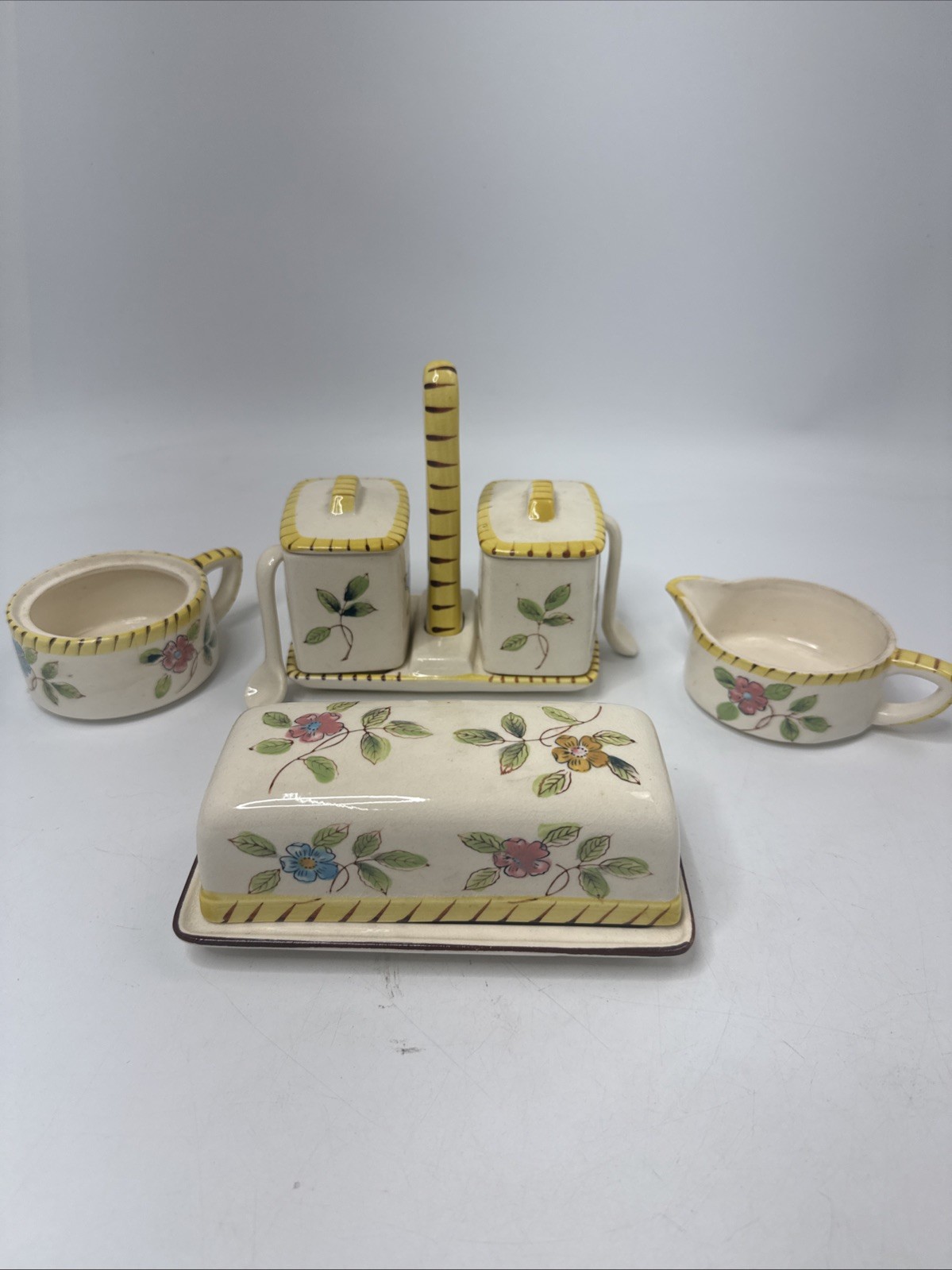 Vintage Floral Flowers 12 Piece Set Made In Japan Vintage Floral Flowers 12 Piece Set Made In Japan