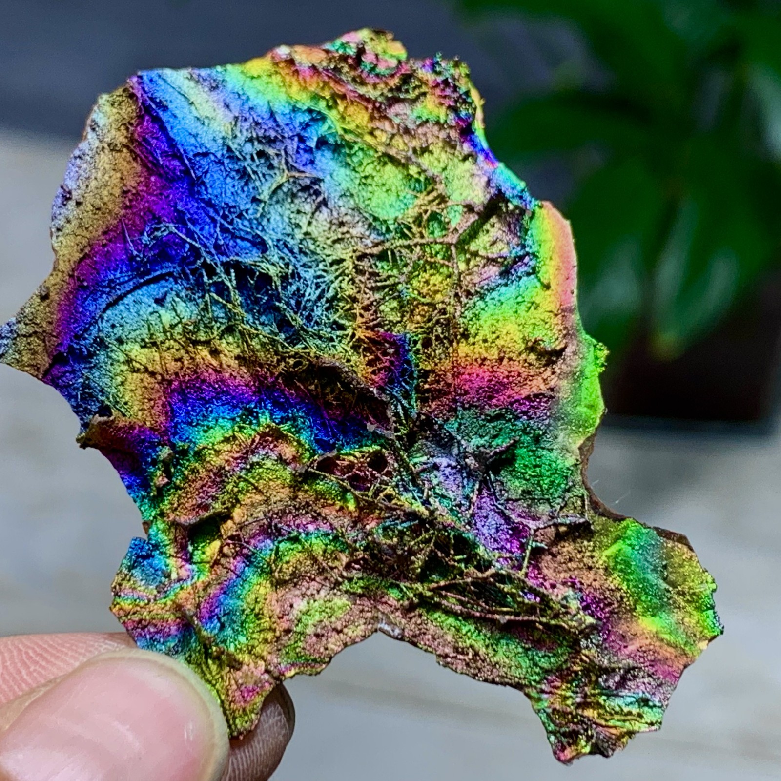 3G Natural and beautiful colored limonite ore mineral specimen/DaYe