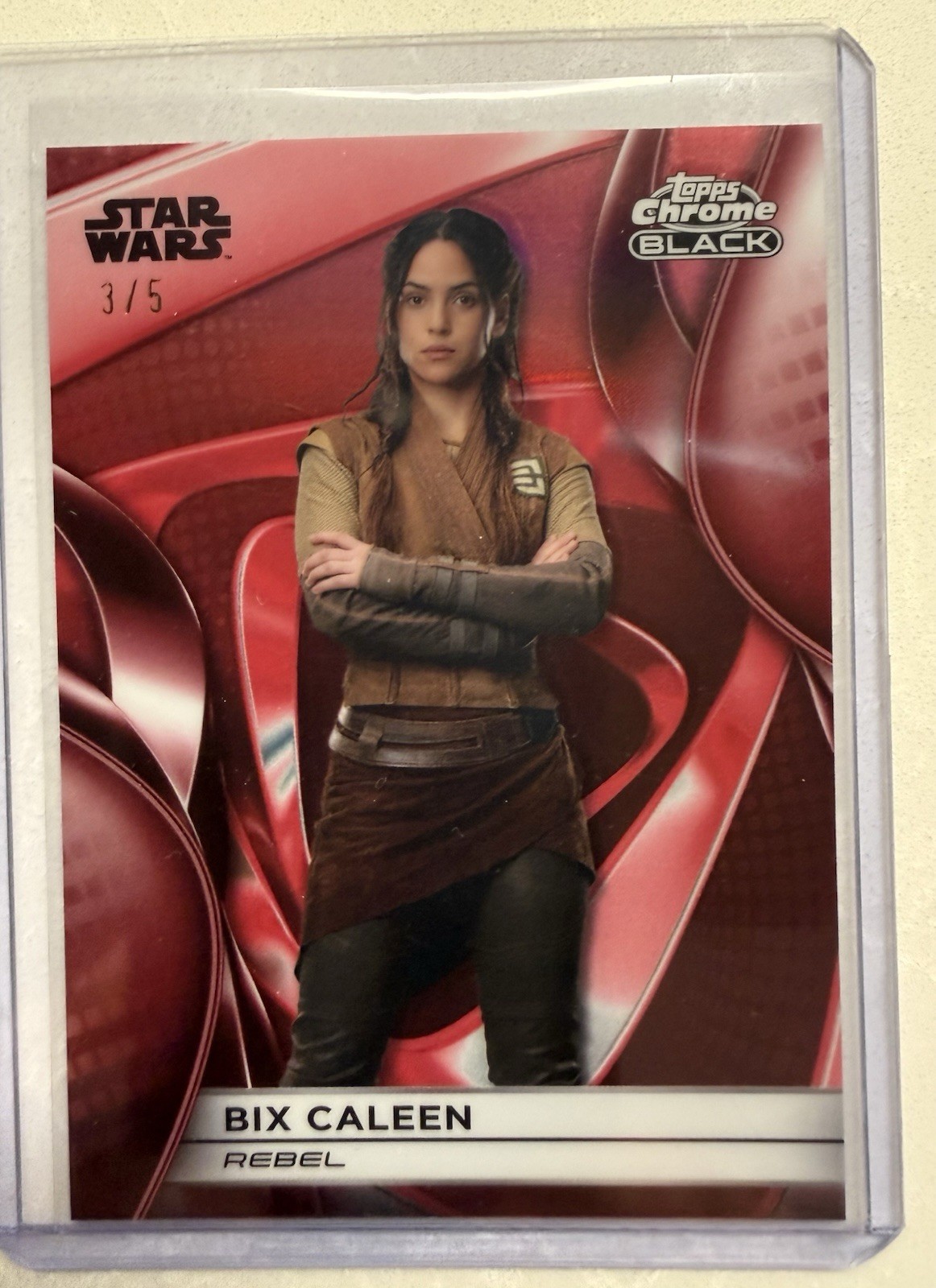 2025 Topps Smugglers Outpost Star Wars Bix Caleen Red #3 /5 Chrome Black 2025 Topps Smugglers Outpost Star Wars Bix Caleen Red #3 /5 Chrome Black