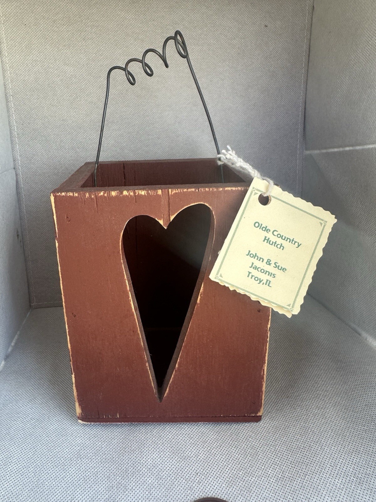 Primitive Heart Cut Out Wooden Box/ Tealight Holder With Handle Red Primitive Heart Cut Out Wooden Box/ Tealight Holder With Handle Red