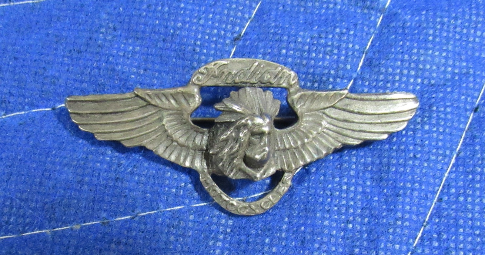 1920's INDIAN CHIEF SCOUT 4 FOUR MOTOCYCLE MOTORCYCLE STERLING SILVER WINGED PIN 1920's INDIAN CHIEF SCOUT 4 FOUR MOTOCYCLE MOTORCYCLE STERLING SILVER WINGED PIN