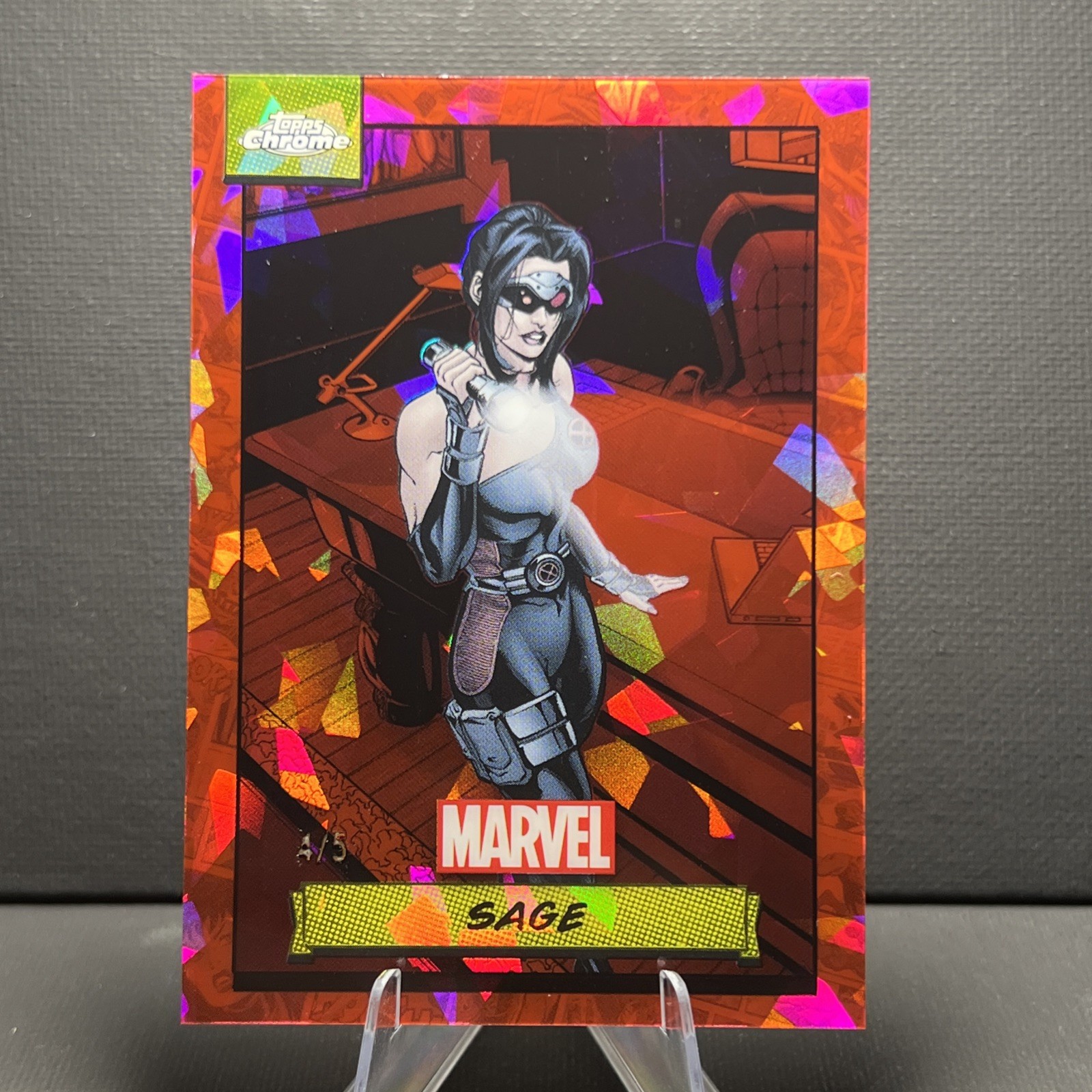 2025 Topps Chrome Marvel Sapphire Sage Red Sapphire 4/5