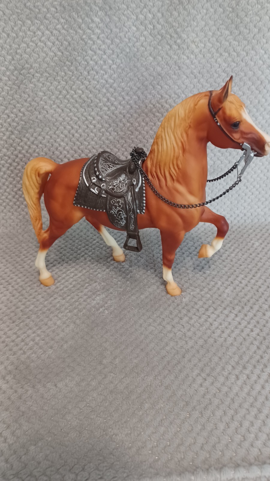 Breyer #1111 2000-2004 Gene Autry's Champion Western Prancing Horse Breyer #1111 2000-2004 Gene Autry's Champion Western Prancing Horse