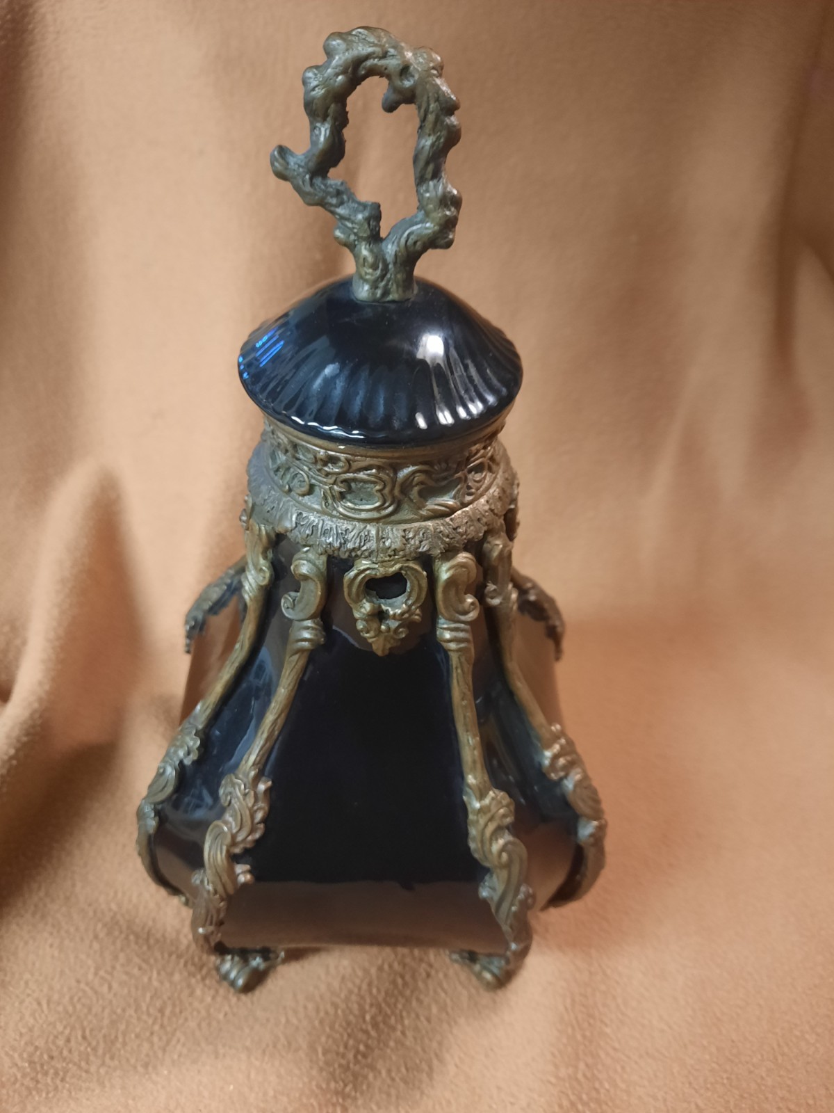 Vintage CASTILIAN IMPORTS Ornate PORCELAIN/ BRONZE Bottle Vase/Urn Floral footed