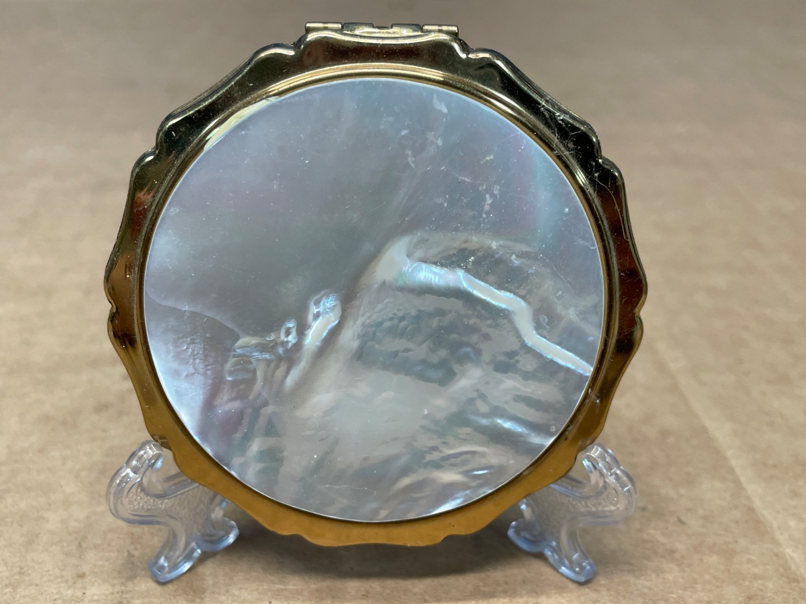 Vintage Rare "Iridescent Mother-of-Pearl Design" Stratton Compact