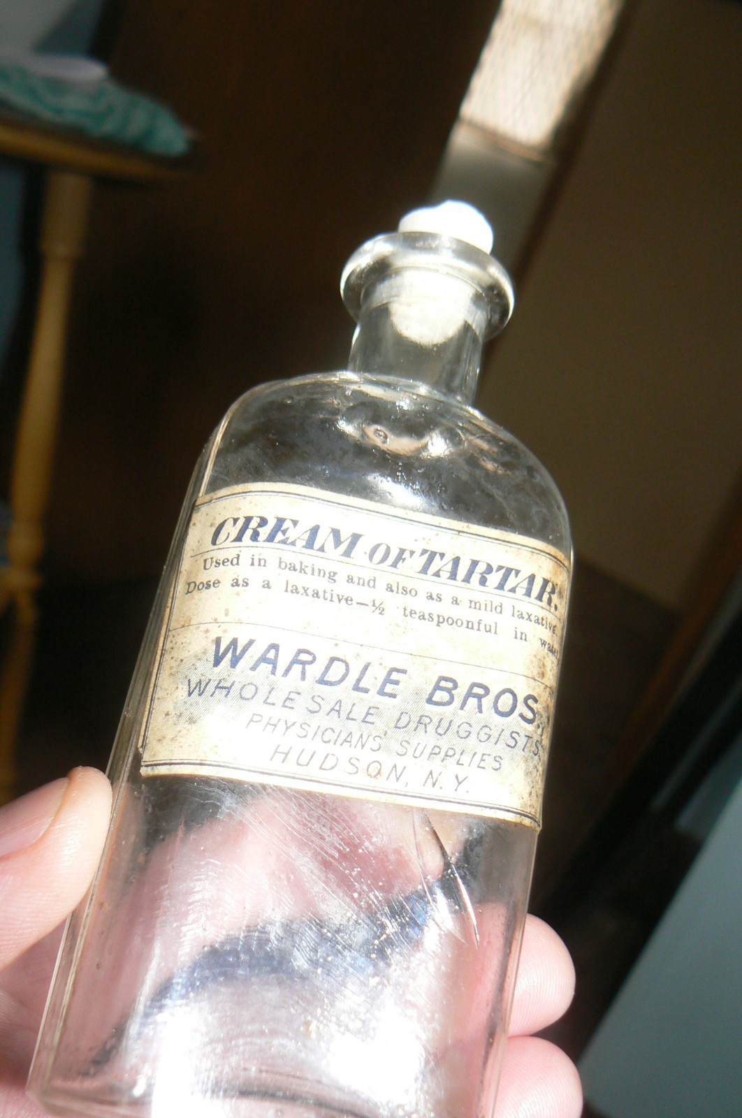EXT RARE 1860S Labelled Druggist Wardel Bros Physicians Supplies Hudson, N.Y . EXT RARE 1860S Labelled Druggist Wardel Bros Physicians Supplies Hudson, N.Y .