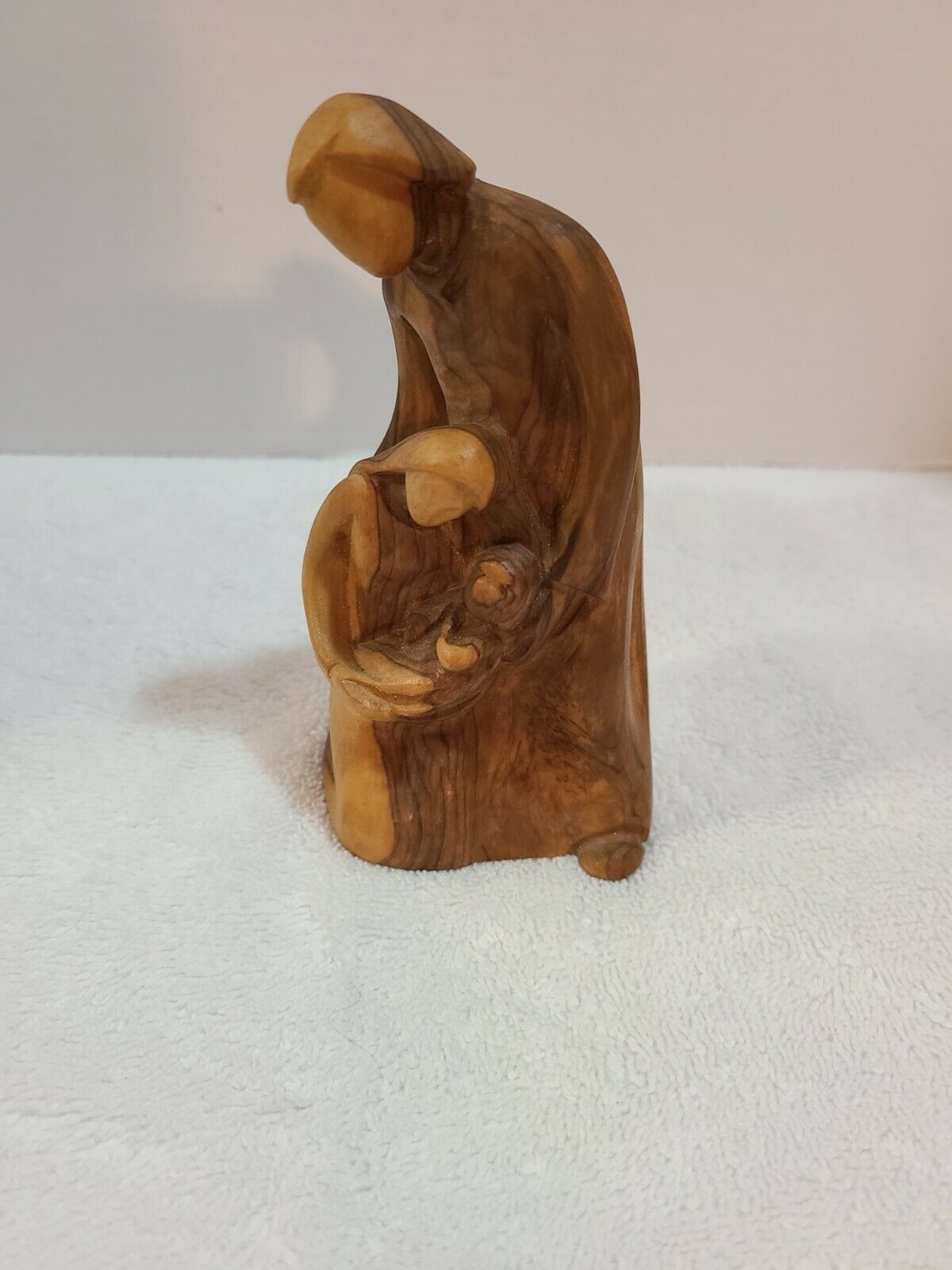 Holy Family Hand Carved Olive Wood Figurines Mary and Joseph & Infant 