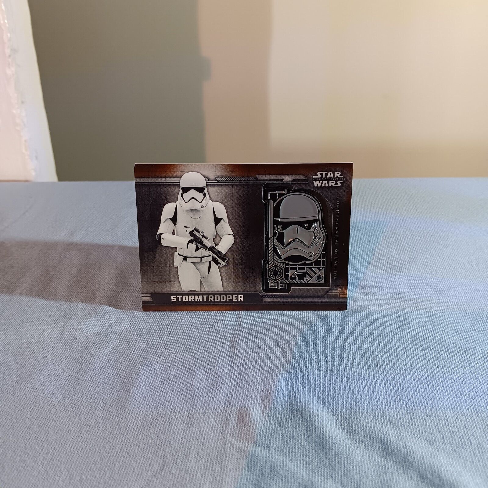 2019 Topps Star Wars Skywalker Series 1  29/50  MC-ST Stormtrooper Medallion🔥🔥