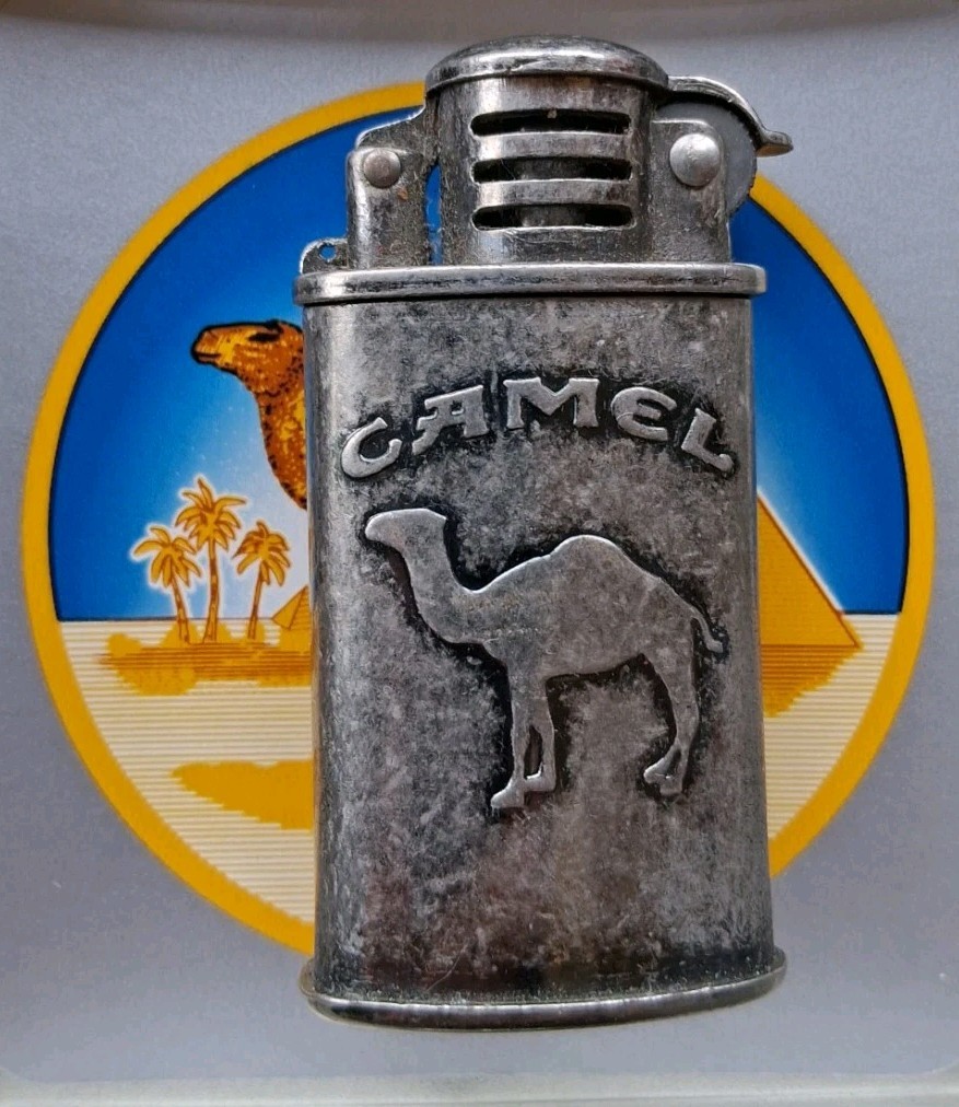 NEW Vintage Antiqued Brass Camel Cigarettes Logo Barrel Trench Flip-Top Lighter NEW Vintage Antiqued Brass Camel Cigarettes Logo Barrel Trench Flip-Top Lighter