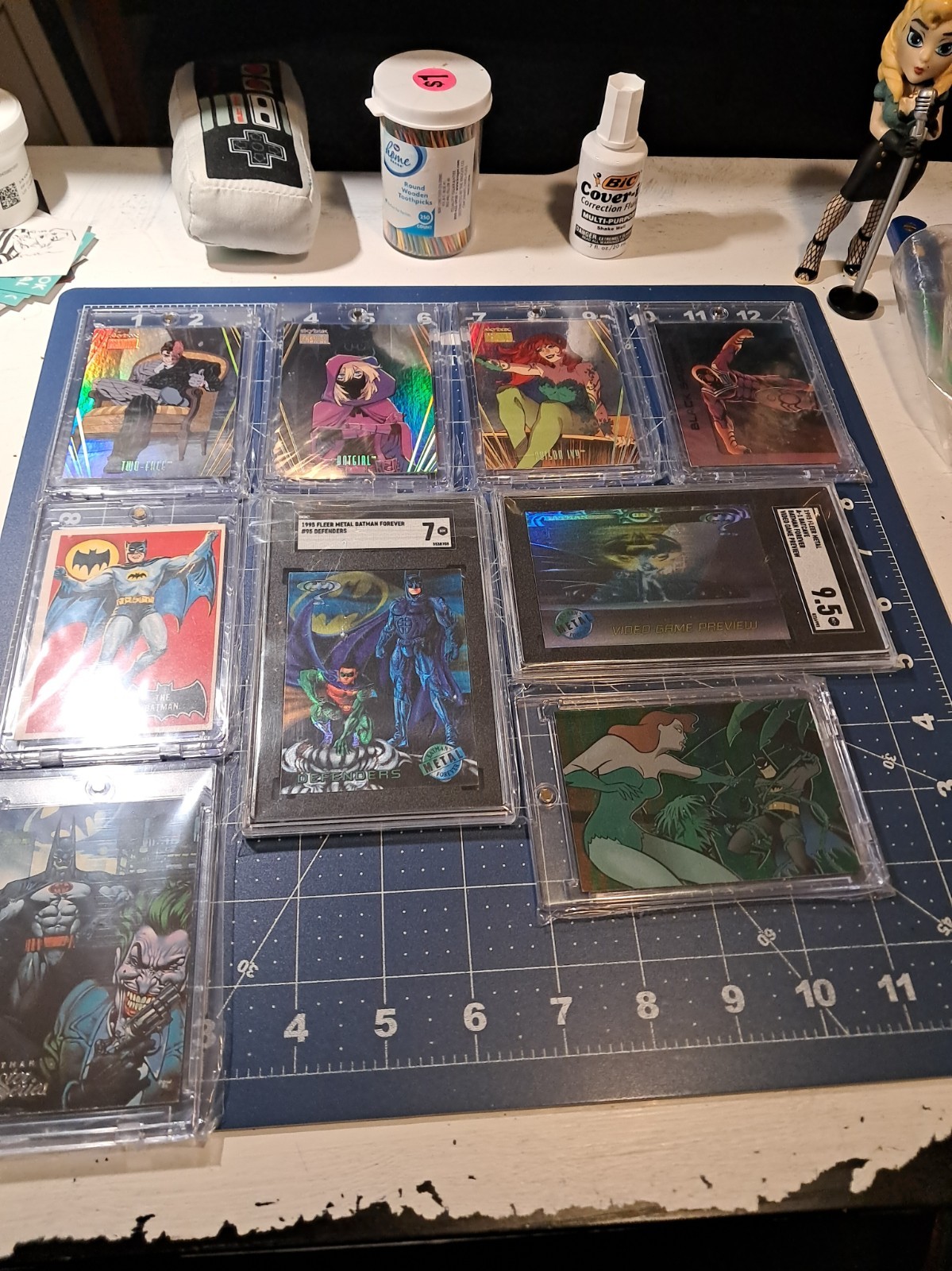 Lot Of Batman Cards - 9 Cards Lot Of Batman Cards - 9 Cards