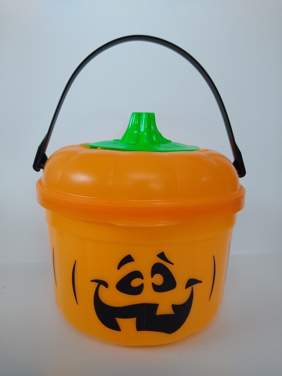 VINTAGE, 1986 Pumpkin McDonald’s Halloween Bucket - BRAND NEW, MINT CONDITION