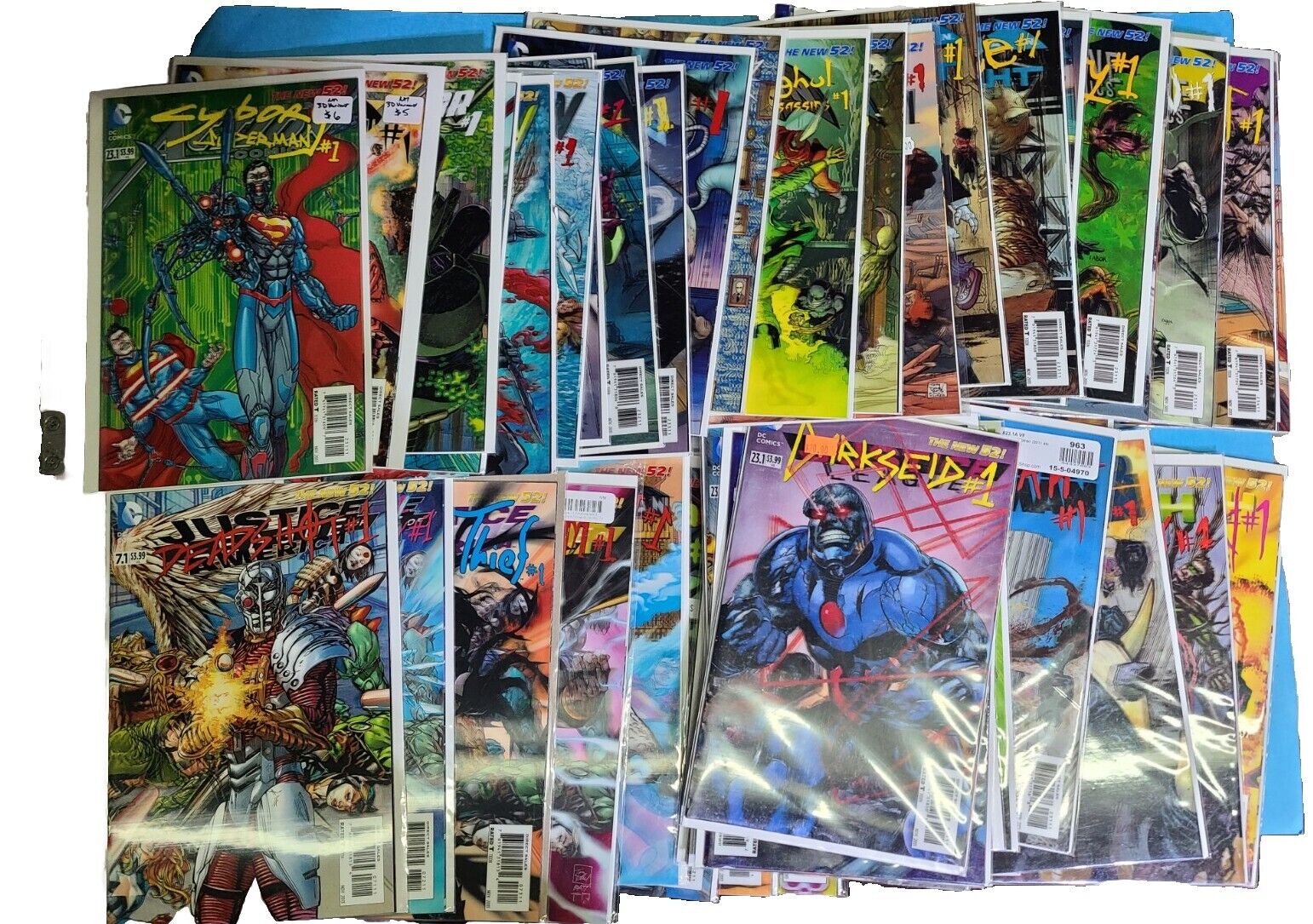 DC VILLAIN MONTH NEAR-COMPLETE MID GRADE SET 2013 (50 ISSUES)