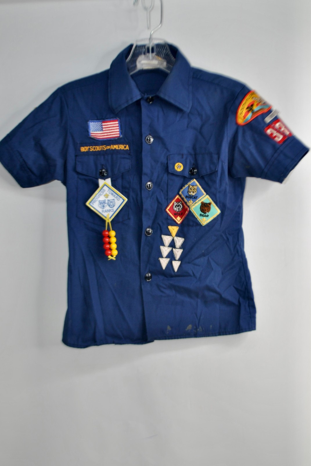 VTG BOY SCOUTS OF AMERICA,CUB SCOUT SHIRT,PATCHES/PINS VTG BOY SCOUTS OF AMERICA,CUB SCOUT SHIRT,PATCHES/PINS