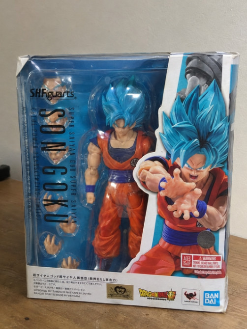 Dragon Ball Super S.H. Figuarts - Super Saiyan God Super Saiyan Goku Dragon Ball Super S.H. Figuarts - Super Saiyan God Super Saiyan Goku