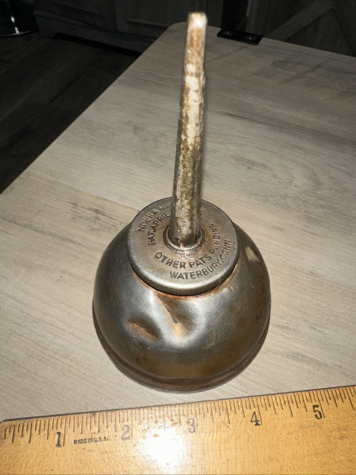 Noera Mfg. Co. Thumb Pump Oiler Oil Can 1908 Patent Waterbury Connecticut ￼