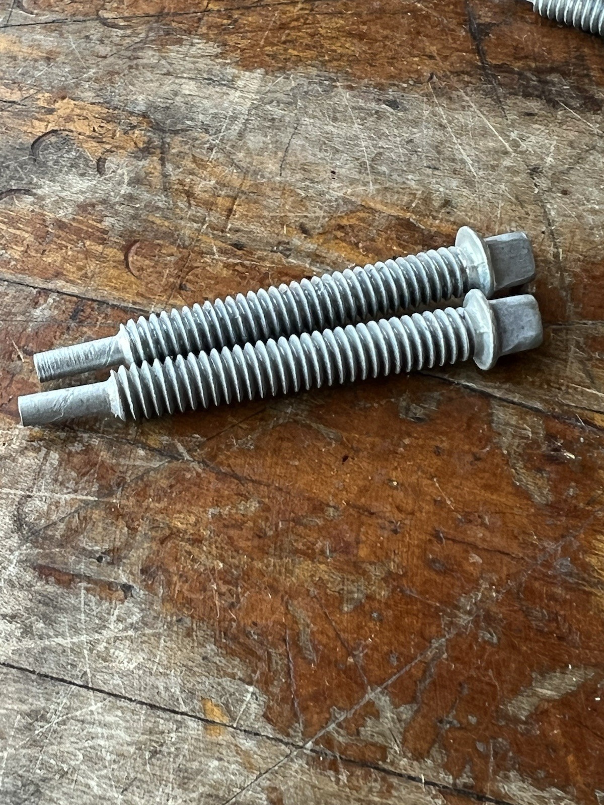 Pair NOS Prewar Balloon Chain Adjuster Screws 1/4 x 20 x 2 Cleveland Welding CWC Pair NOS Prewar Balloon Chain Adjuster Screws 1/4 x 20 x 2 Cleveland Welding CWC