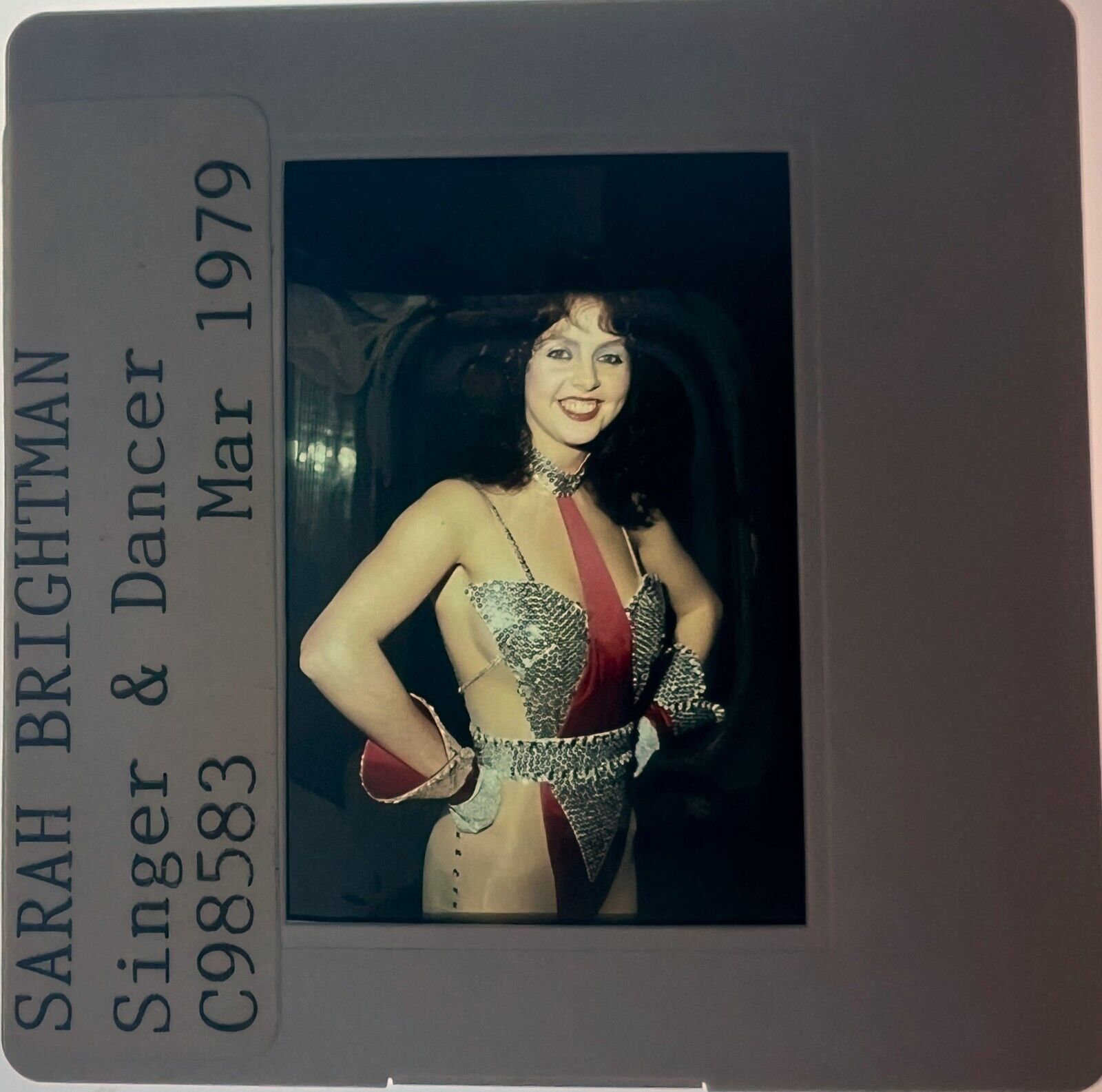 UK1-1710 Sarah Brightman Soprano Singer Dancer Actress 35mm Color Transparency