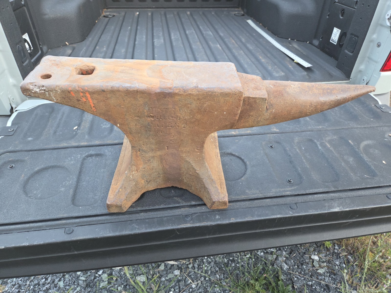 Peter Wright Anvil (OTS/JSF6) 146 lbs 26x10.5x10" British Blacksmithing 1-1-9 Peter Wright Anvil (OTS/JSF6) 146 lbs 26x10.5x10" British Blacksmithing 1-1-9