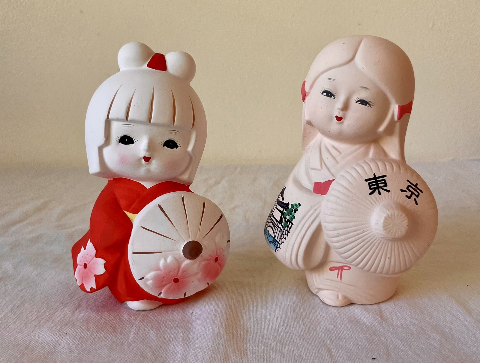 Set of 2 Vintage Japanese Geisha Hakata Doll Figurines Hand Painted ~ 5-1/4" Set of 2 Vintage Japanese Geisha Hakata Doll Figurines Hand Painted ~ 5-1/4"