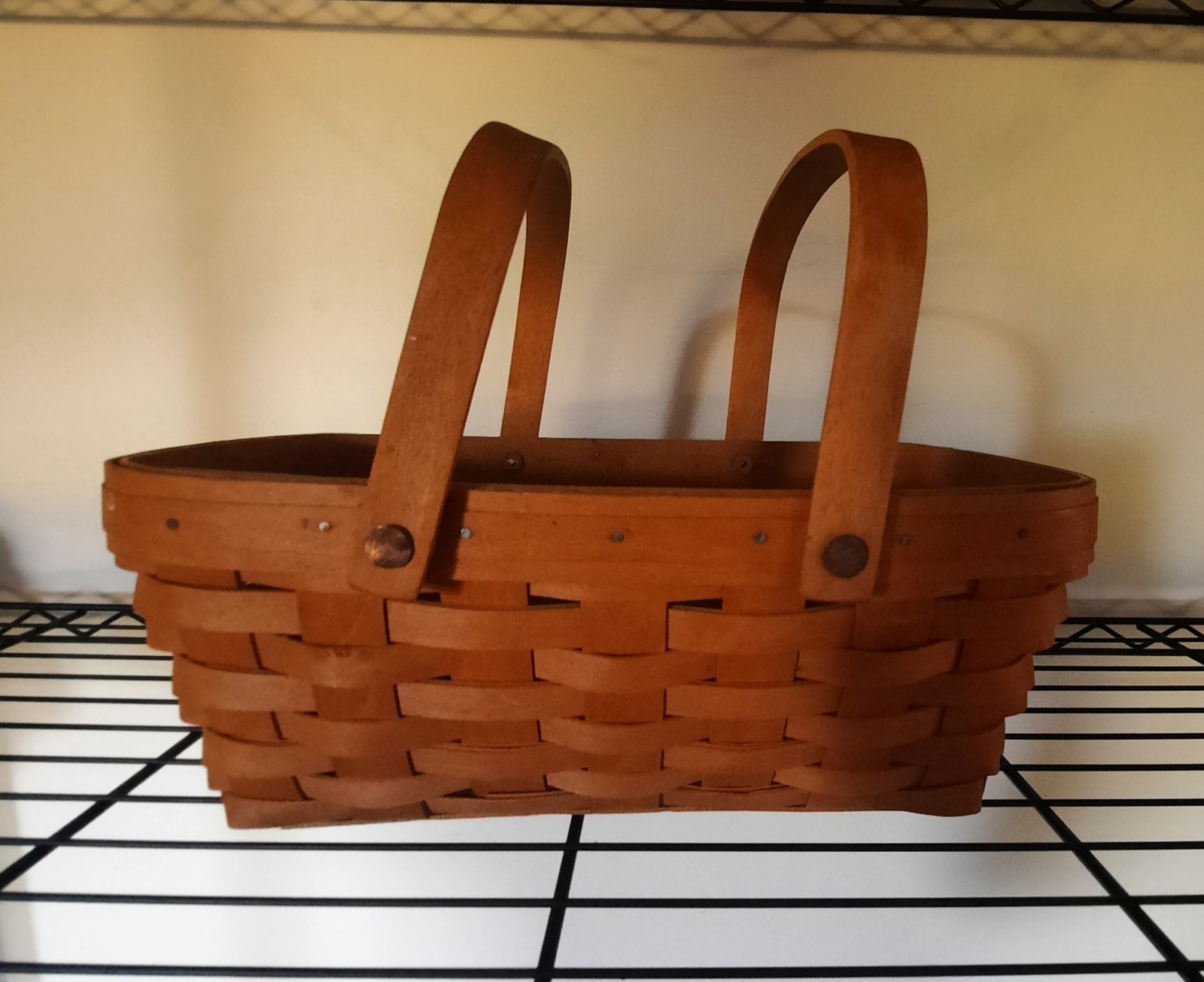 LONGABERGER 1997 Gathering Basket Double Swing Handles  12” X 8" X 5"