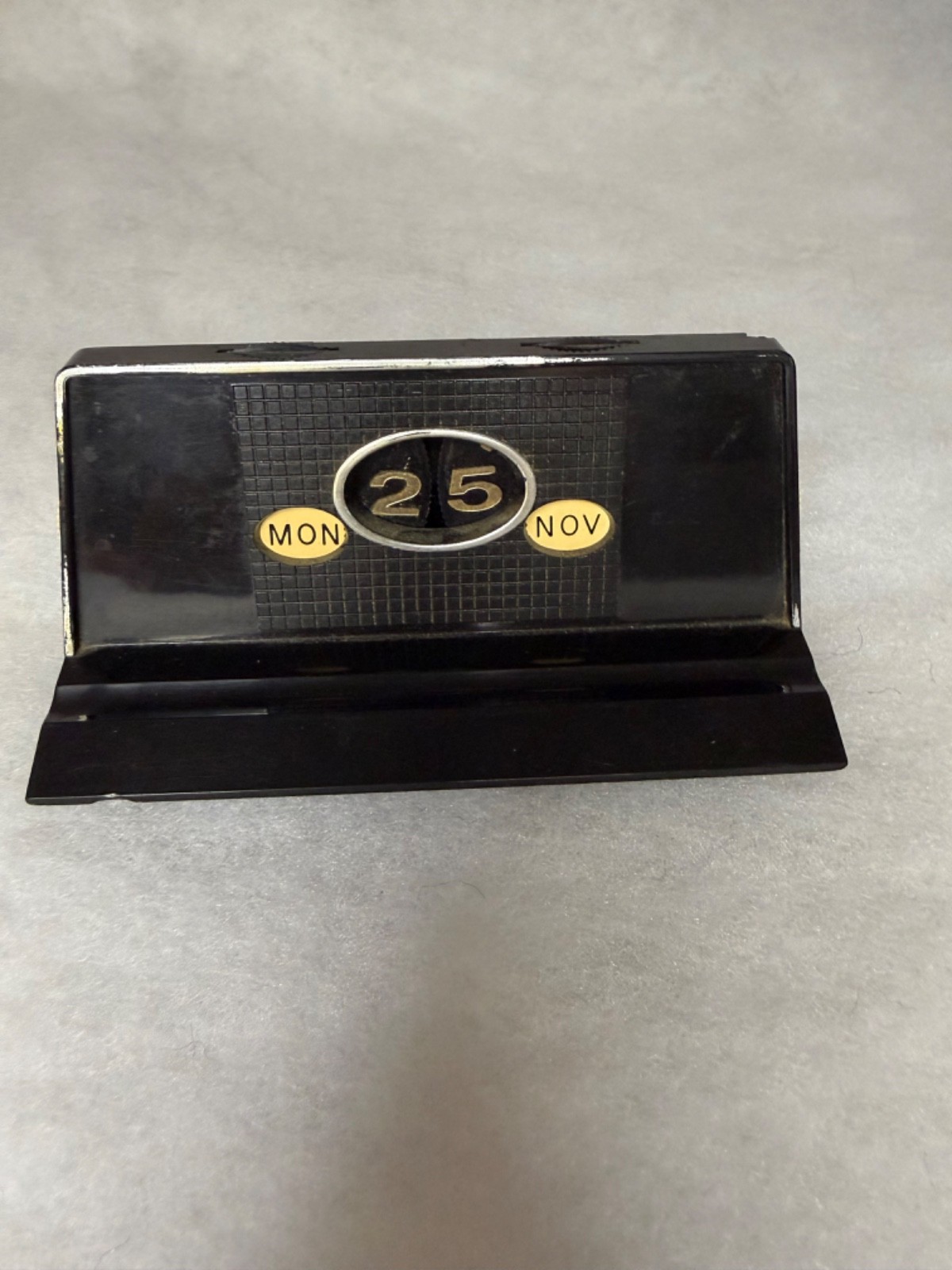 Vintage 1968 Sterling No. 612 Perpetual Desk Calendar Made in USA Vintage 1968 Sterling No. 612 Perpetual Desk Calendar Made in USA