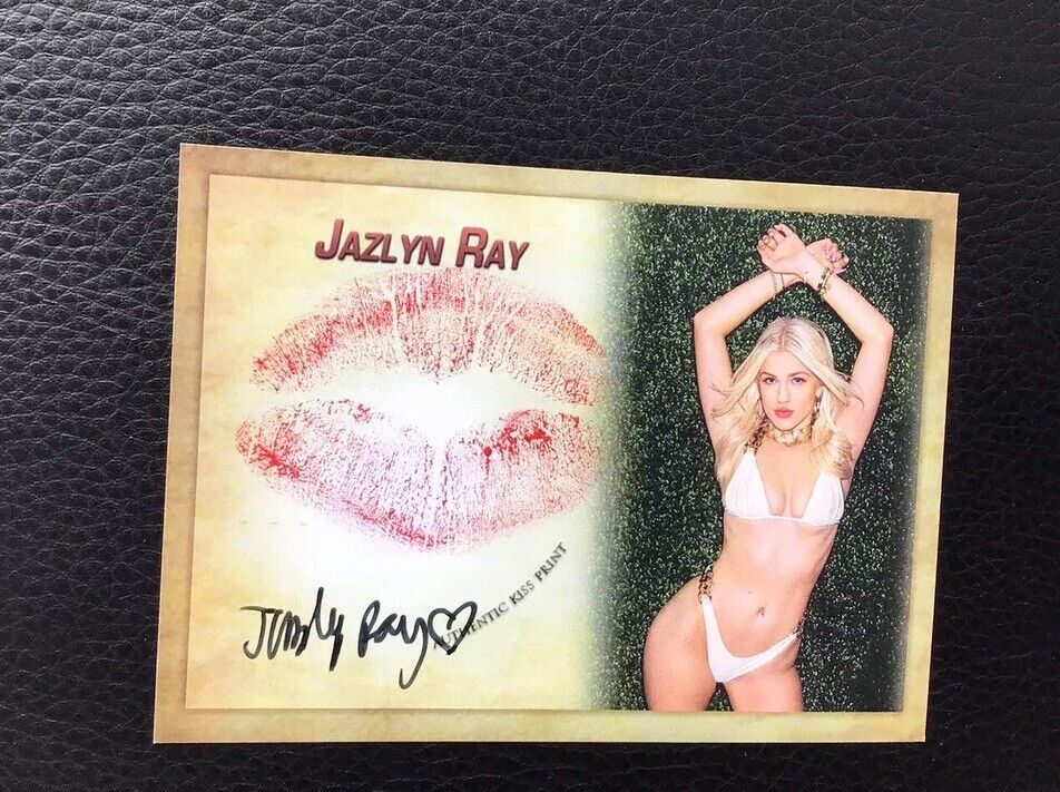 Adult Film Star Jazlyn Ray Webcam/Instagram Star Kiss Card Autograph