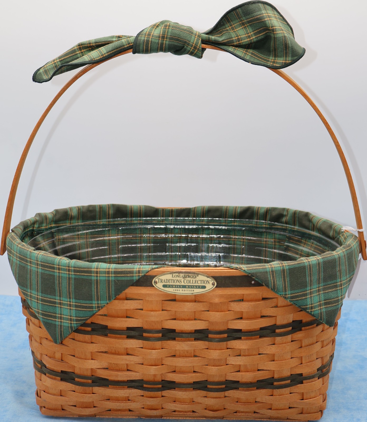 Longaberger 1995 Traditions Collection Family Basket, Liner, Protector Longaberger 1995 Traditions Collection Family Basket, Liner, Protector