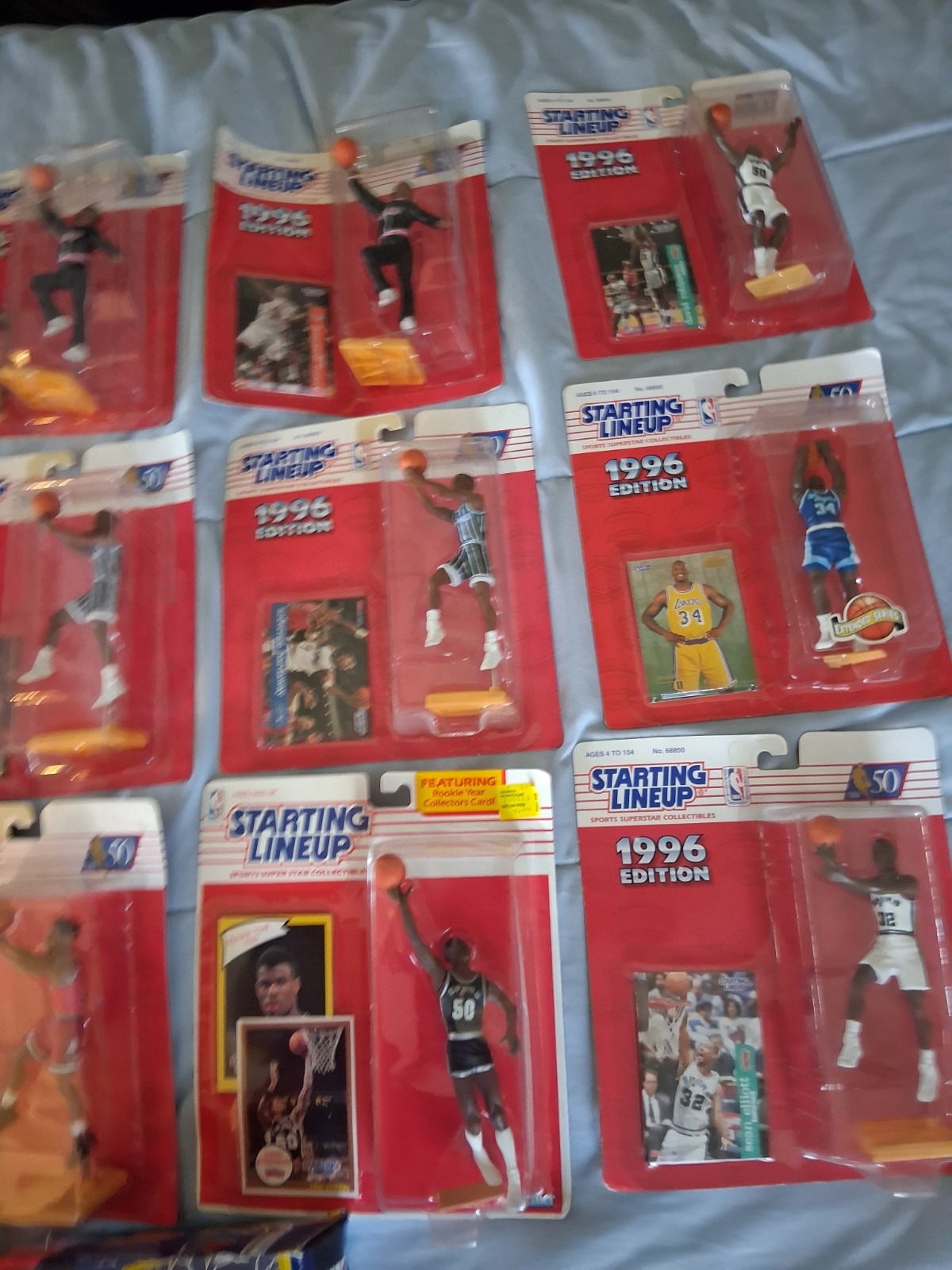 Kenner Starting Lineup NBA 1996 Figures Lot w/ Trading Cards Shaq Pippen Kenner Starting Lineup NBA 1996 Figures Lot w/ Trading Cards Shaq Pippen