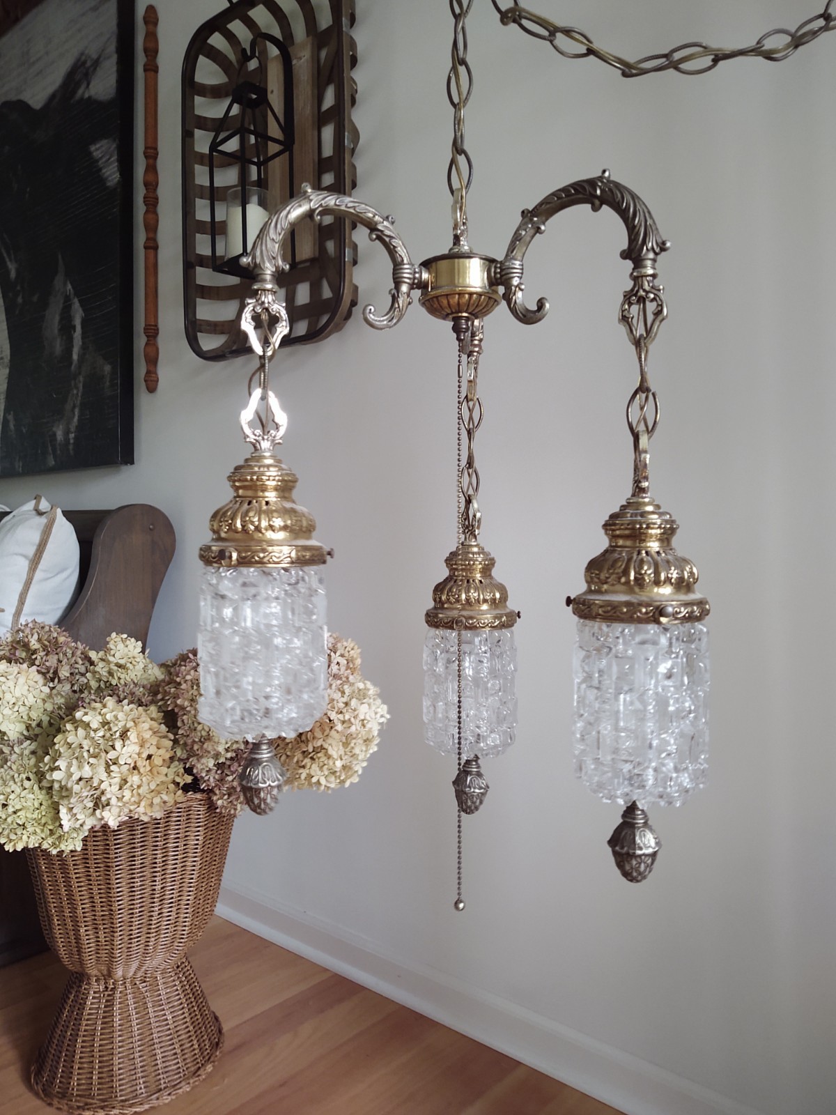 Vintage Triple Cut Glass Hanging Swag Mid-century Modern Hollywood Regency Light