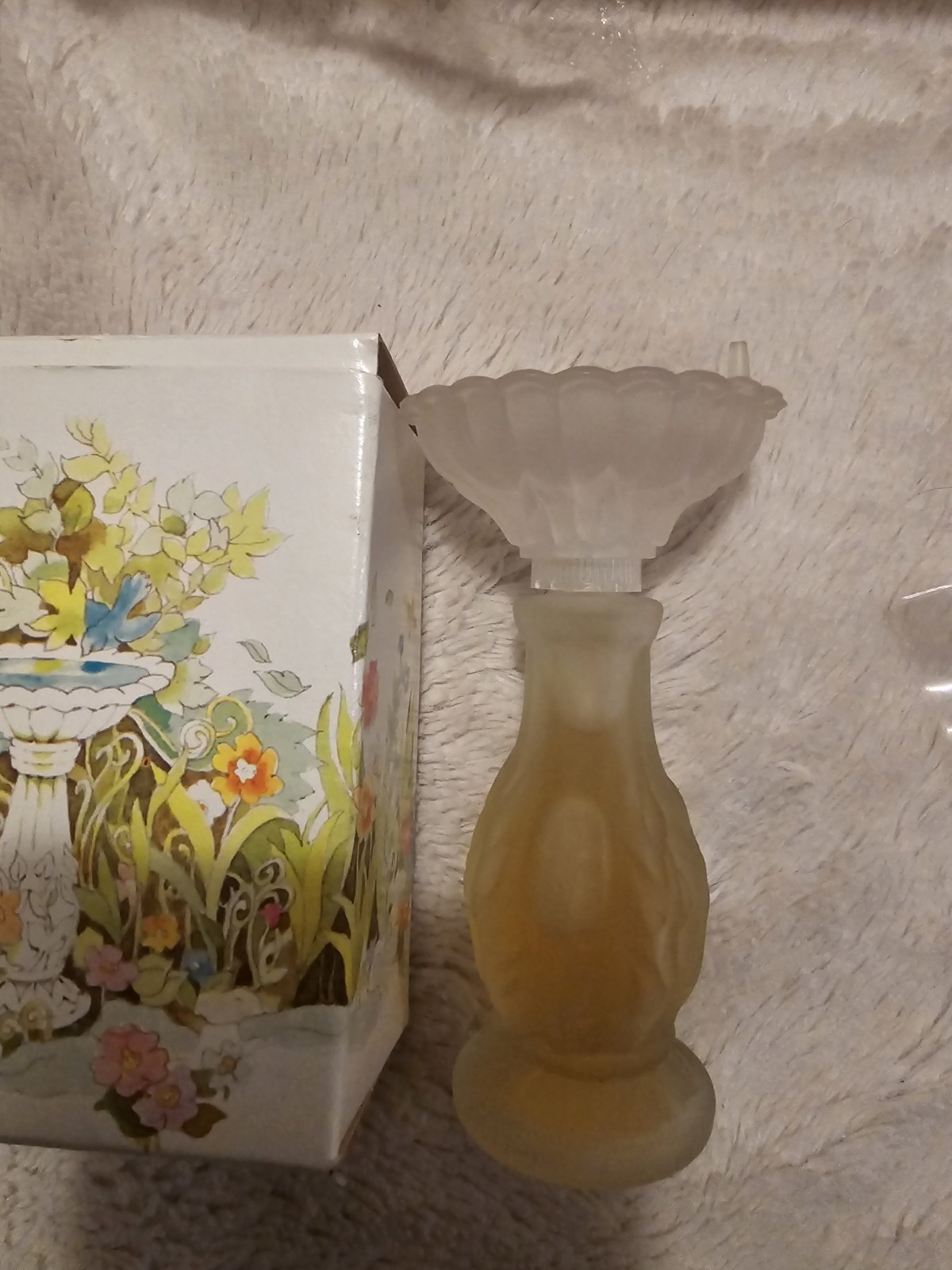 Avon Song of Spring Birdbath Sweet Honesty Cologne 1 fl. oz. Vintage Full Bottle