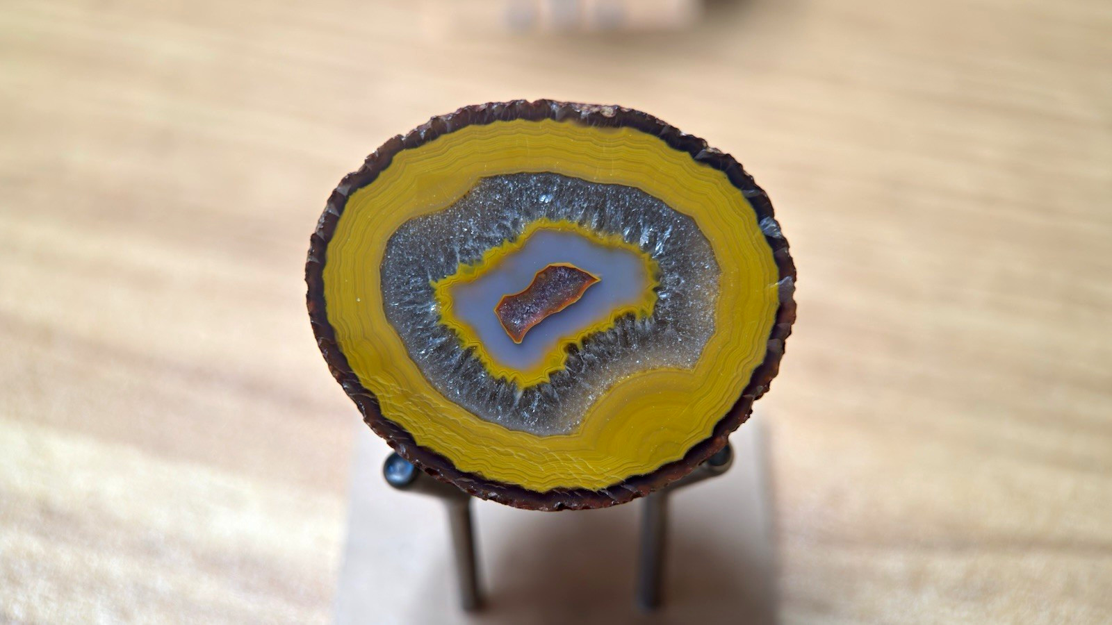 Polished Chinese fighting blood agate Polished Chinese fighting blood agate