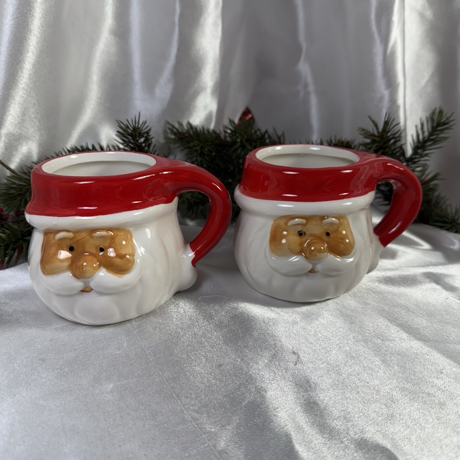 2 Royal Norfolk Santa Mugs Ceramic Coffee Cocoa Cups Red White Hand Painted 2 Royal Norfolk Santa Mugs Ceramic Coffee Cocoa Cups Red White Hand Painted