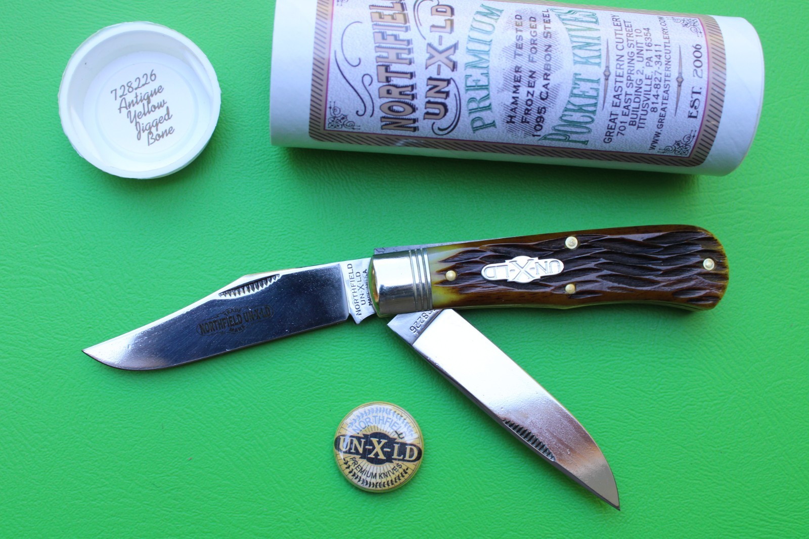 Great Eastern Cutlery GEC Northfield 728226 "French Creek Trapper" Antique Yello