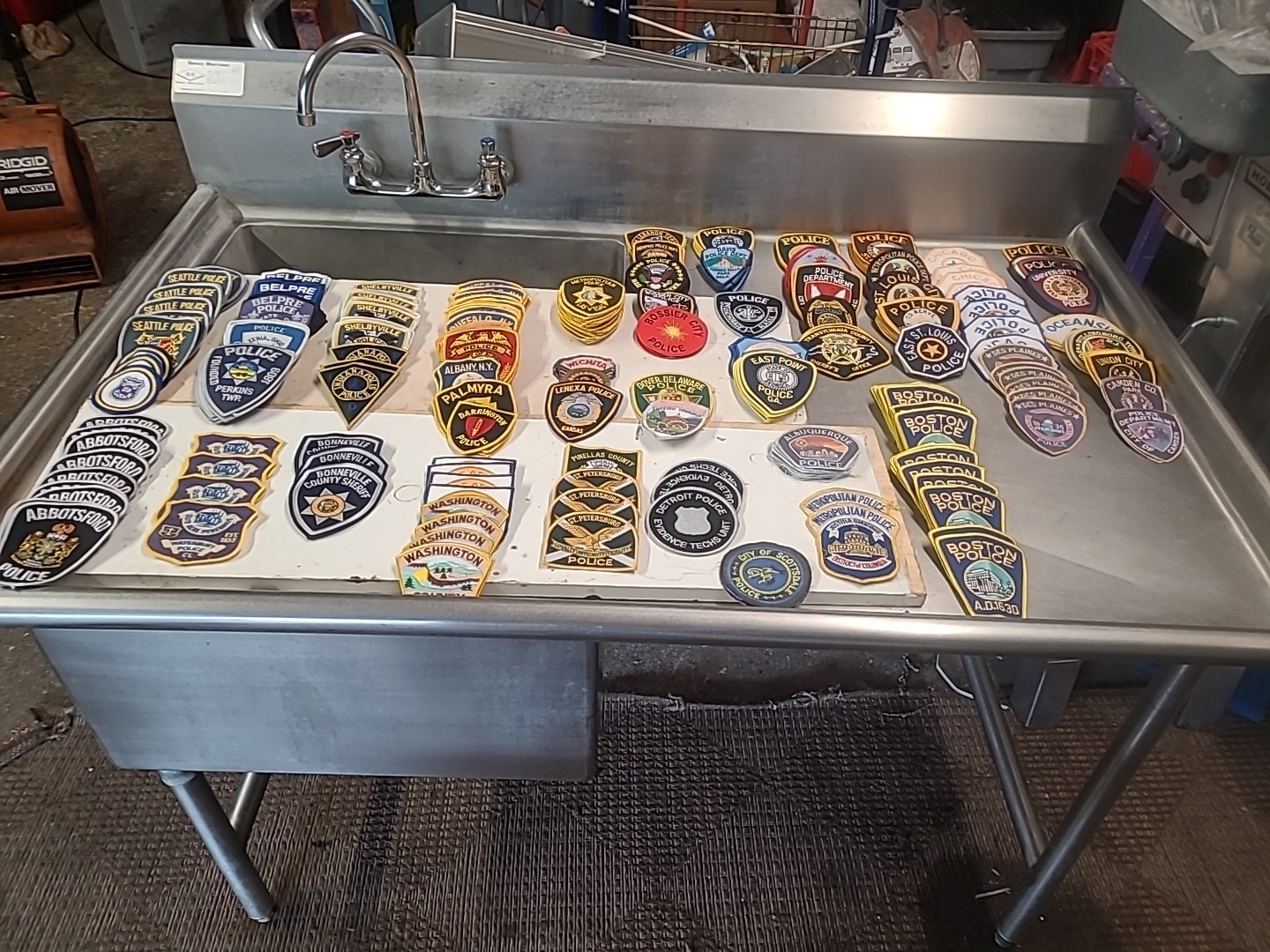 police patches large lot qty.301 police patches large lot qty.301