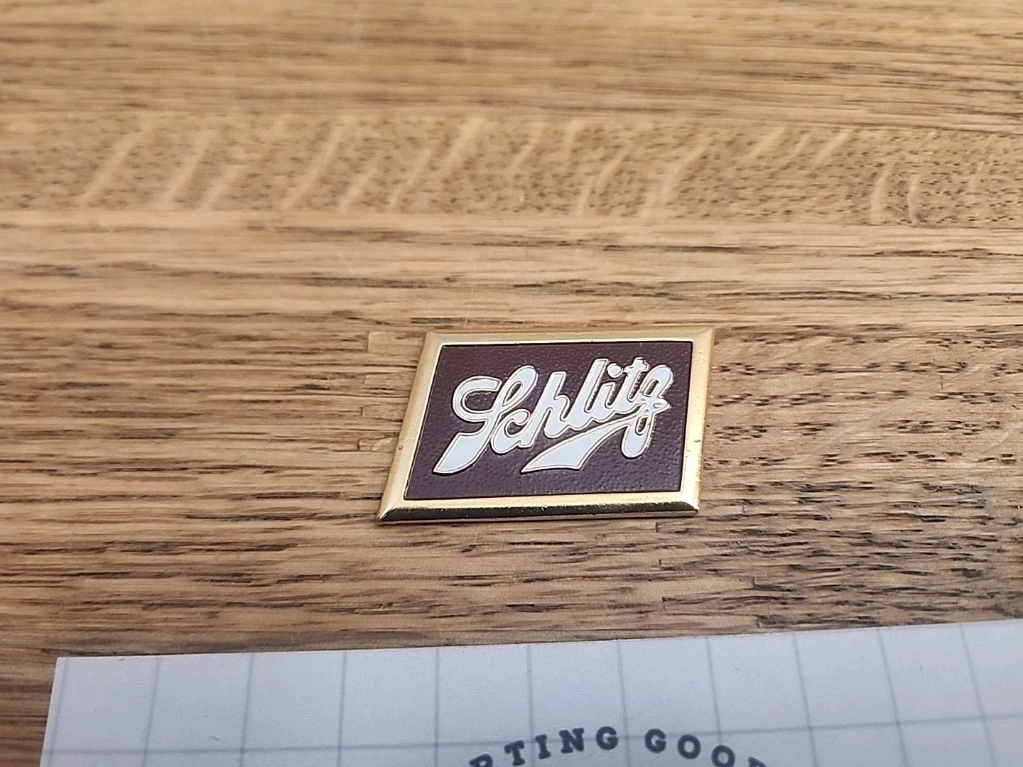 Vintage Metal Schlitz Emblem, Sign, Tag, Plaque, Logo, Nameplate Vintage Metal Schlitz Emblem, Sign, Tag, Plaque, Logo, Nameplate
