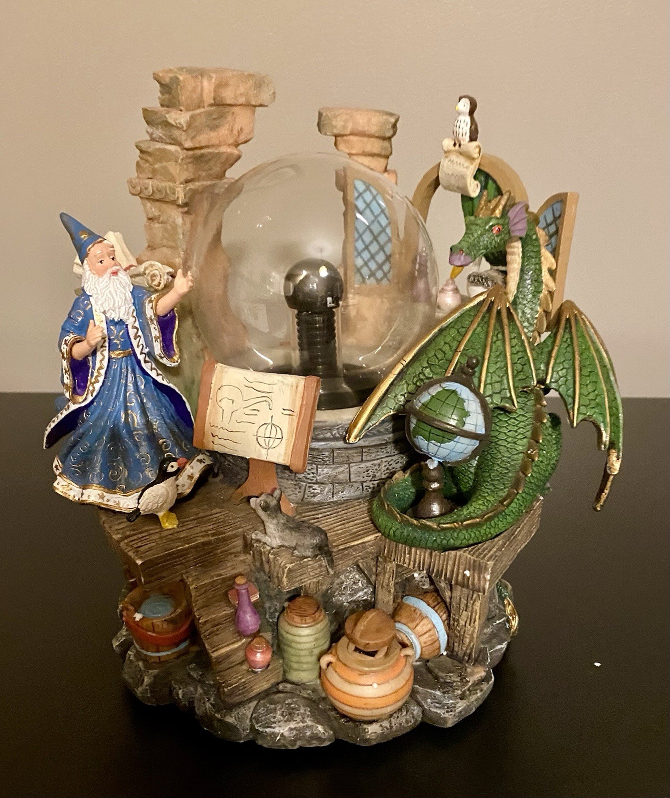 Classic Treasures Wizard’s Magic Ball Sculpture Dragon Plasma Globe WORKING Box