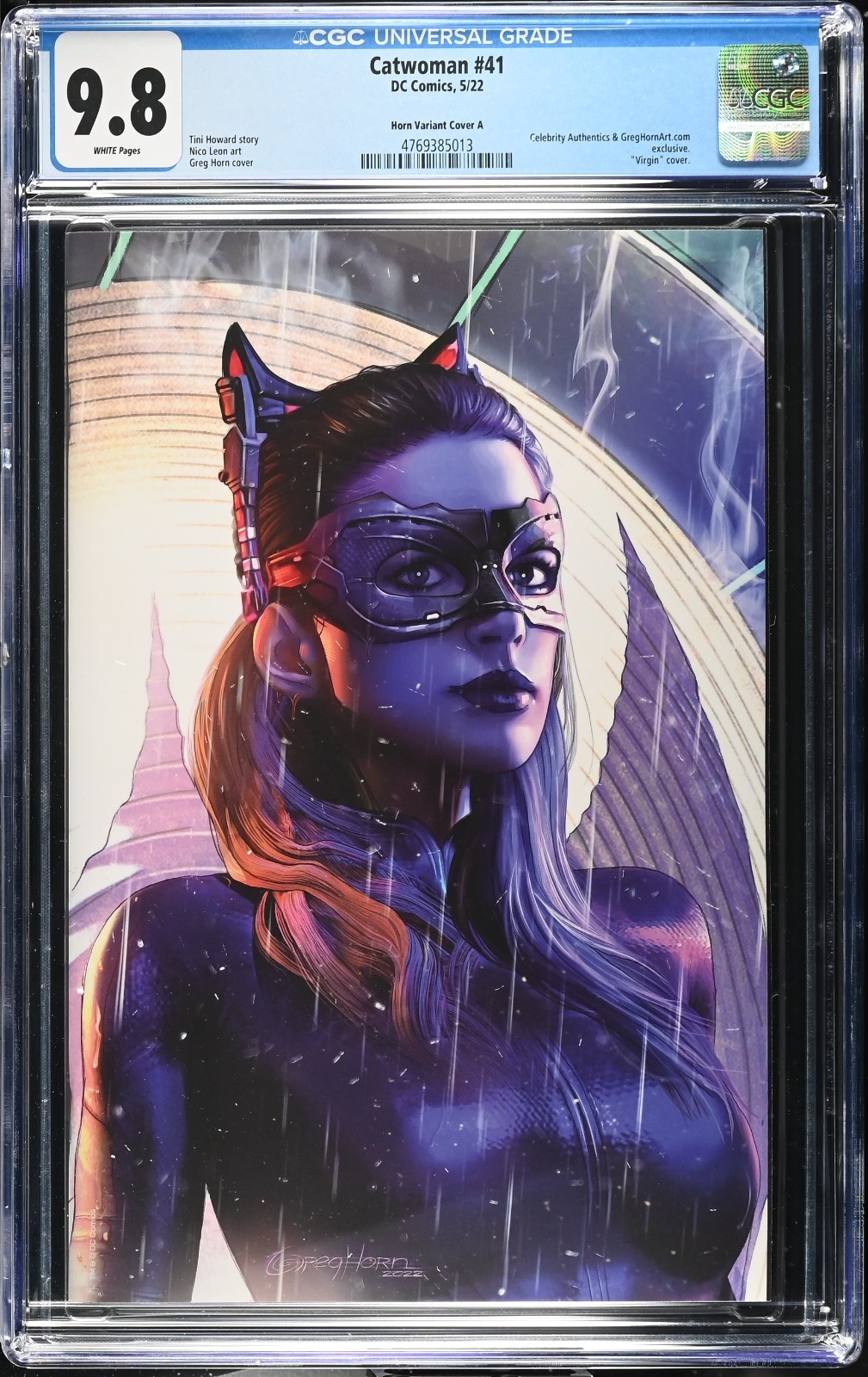 Catwoman #41 CGC 9.8 Greg Horn Variant Cover A Edition Anne Hathaway Catwoman #41 CGC 9.8 Greg Horn Variant Cover A Edition Anne Hathaway