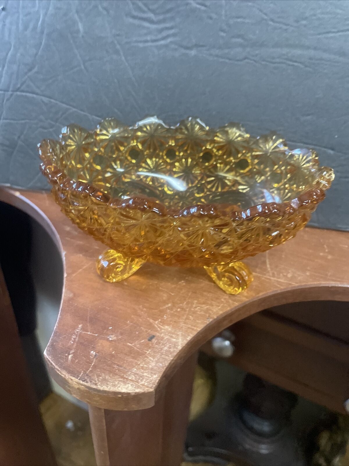 Vintage Amber Glass LG Wright Daisy & Button Oval Footed Bowl Dish