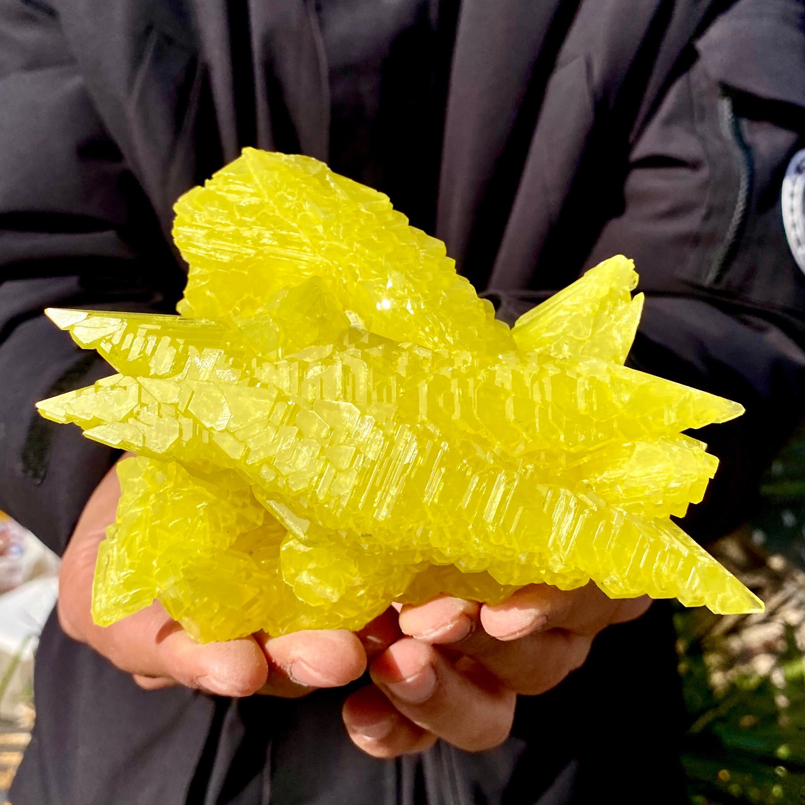 430G Rare yellow sulfur quartz crystal mineral specimen 430G Rare yellow sulfur quartz crystal mineral specimen