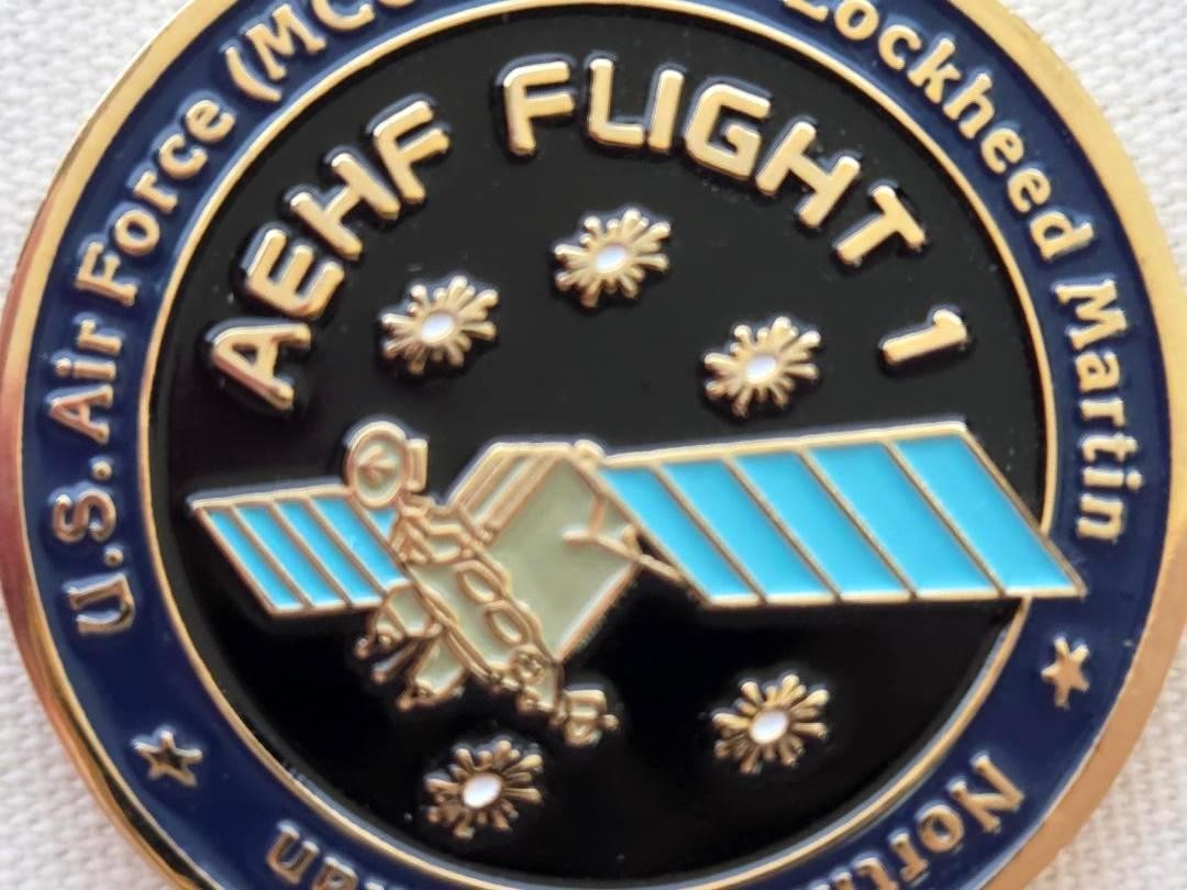 AEHF Flight 1 CHALLENGE COIN Advanced EHF Satellite US AIR FORCE Lockheed Martin AEHF Flight 1 CHALLENGE COIN Advanced EHF Satellite US AIR FORCE Lockheed Martin