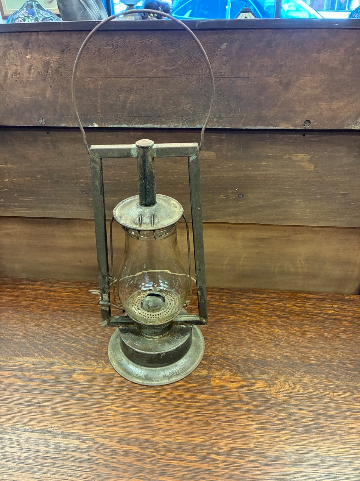 Rare Antique 1880s-1890s SG&L Co. No. 1B Lift Kerosene Lantern Square Tube Rare Antique 1880s-1890s SG&L Co. No. 1B Lift Kerosene Lantern Square Tube